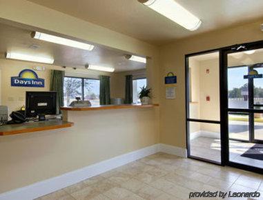 Days Inn Of Centre Interior photo